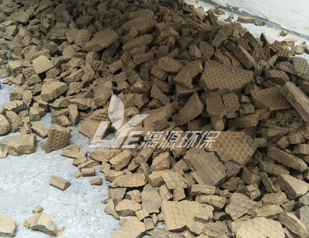 如何解決中水回用污泥的含水量高的問題？